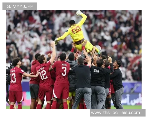 卡塔尔与中国足球对决精彩瞬间图片回顾与分析